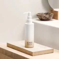 Absolute Silk Cleansing Milk