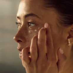 Awakening Creamy Eye Essence