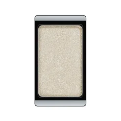 Eyeshadow pearl