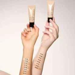 Fluid Camouflage Foundation