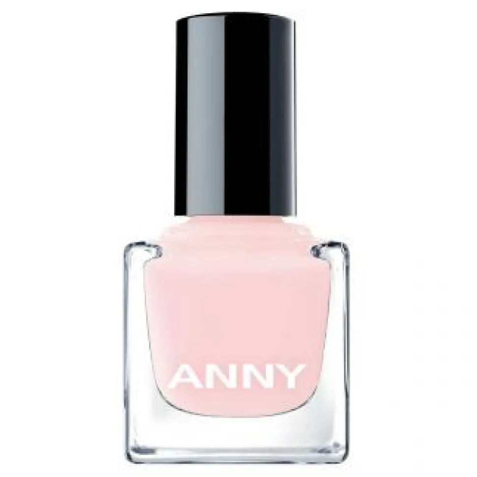 Nail Polish 270 less is more