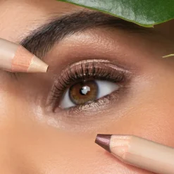 Smooth Eyeshadow Stick